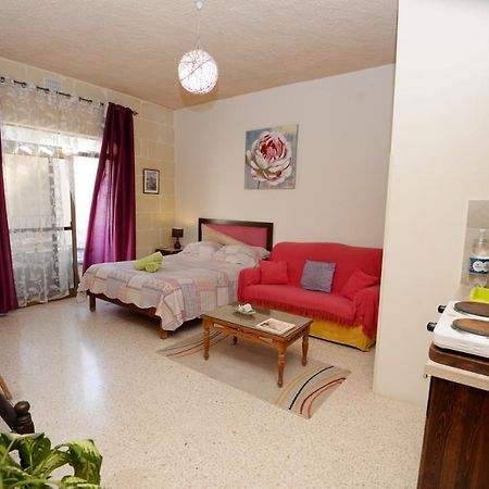 Avalon Seaside B&B - Gozo Bellevue Homes Xlendi Exterior foto